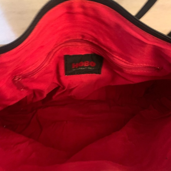 Elegant HOBO Black Leather Tote Bag - Picture 6 of 9